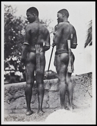 Two wives of Chief of Tuarangu possibly no. 90 in 'Record of photographs taken in the N.T.'